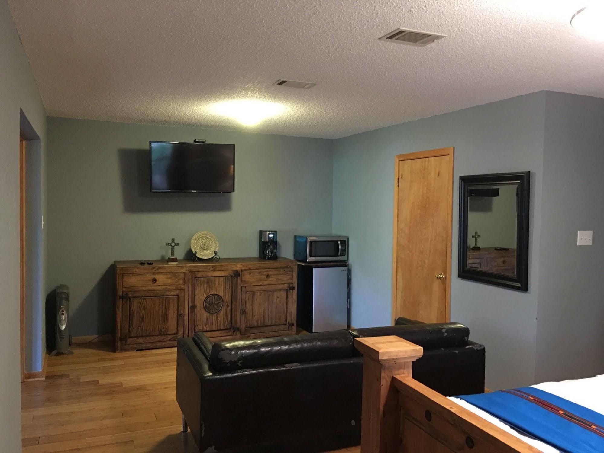 The Cove Bnb Hudson Bend Buitenkant foto
