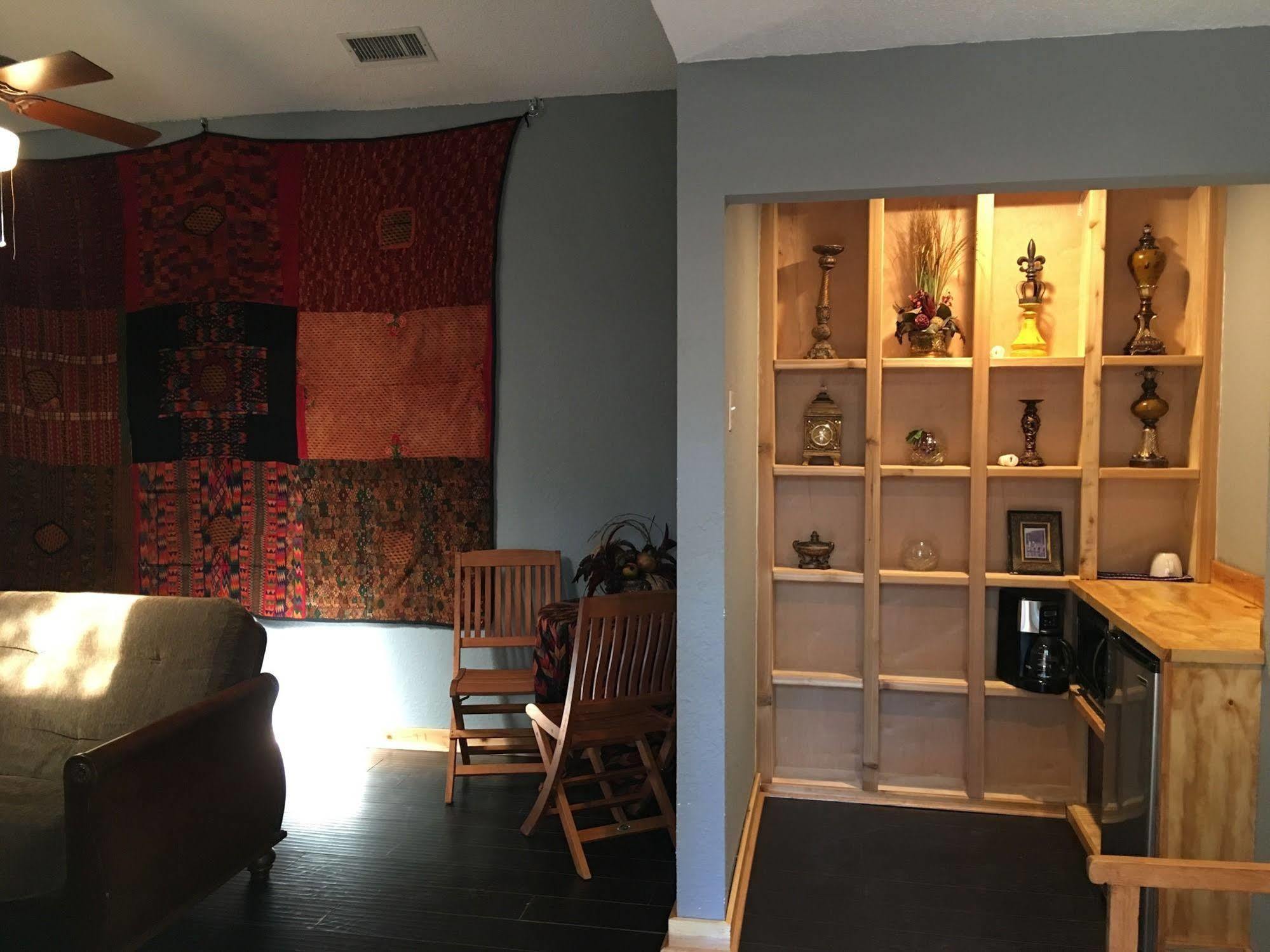 The Cove Bnb Hudson Bend Buitenkant foto