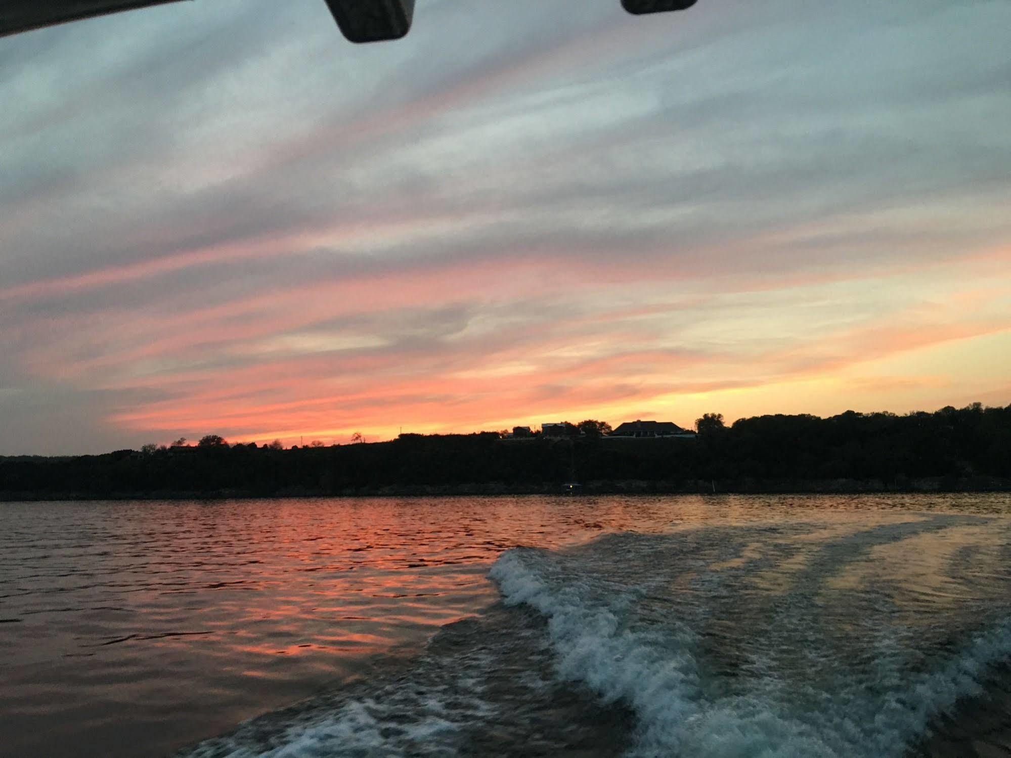 The Cove Bnb Hudson Bend Buitenkant foto