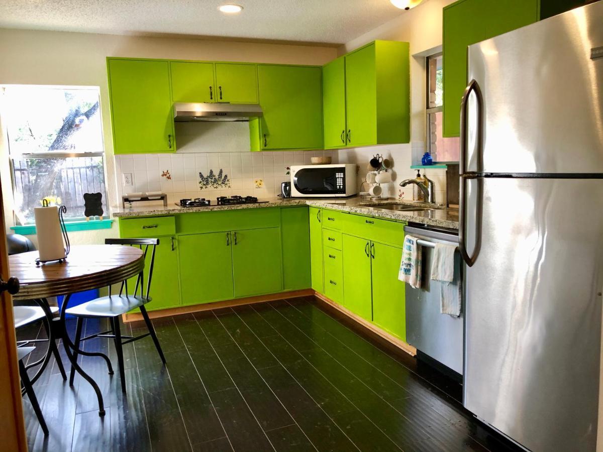 The Cove Bnb Hudson Bend Buitenkant foto