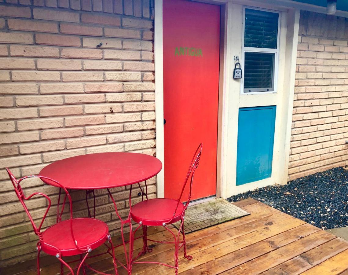 The Cove Bnb Hudson Bend Buitenkant foto